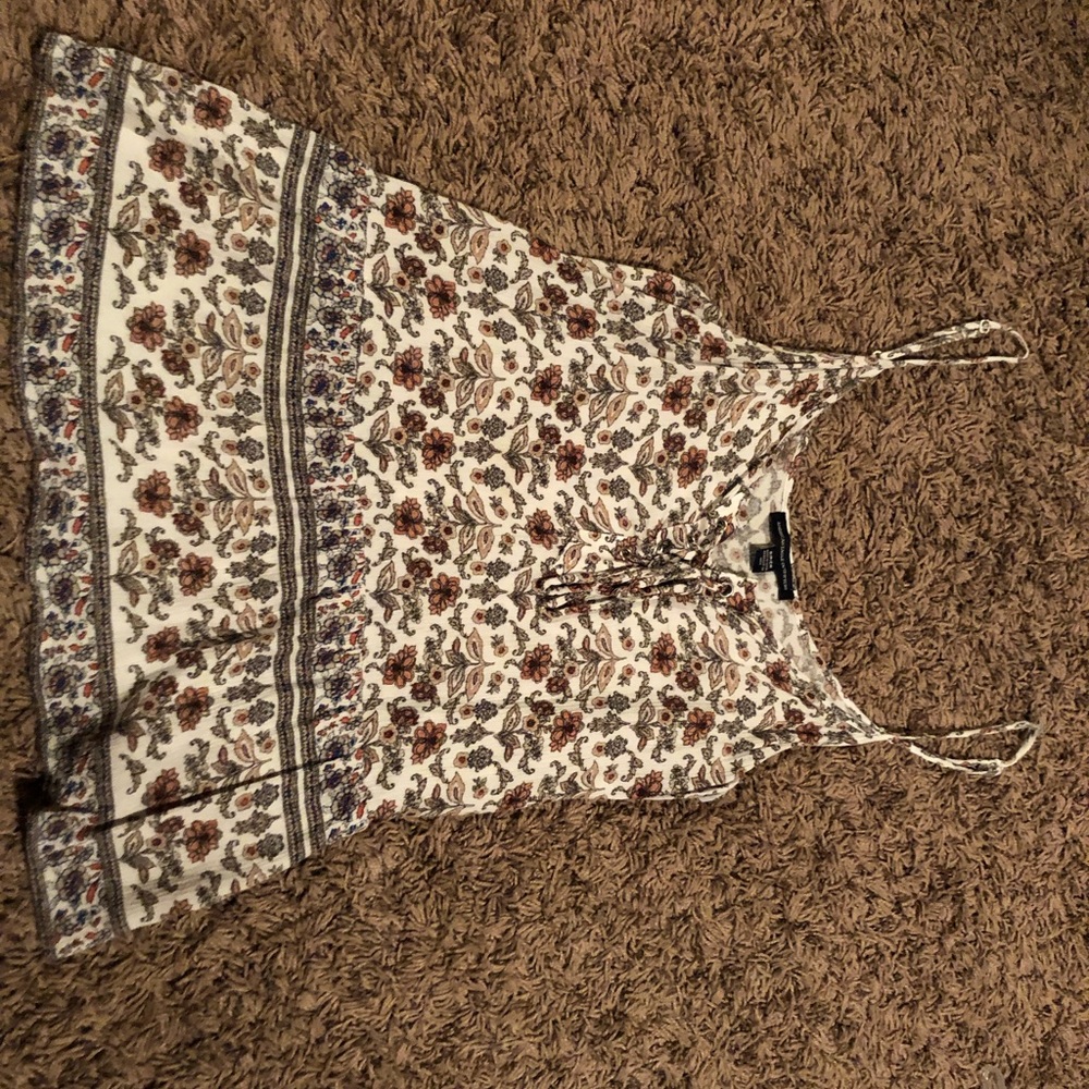 White floral American eagle tank top